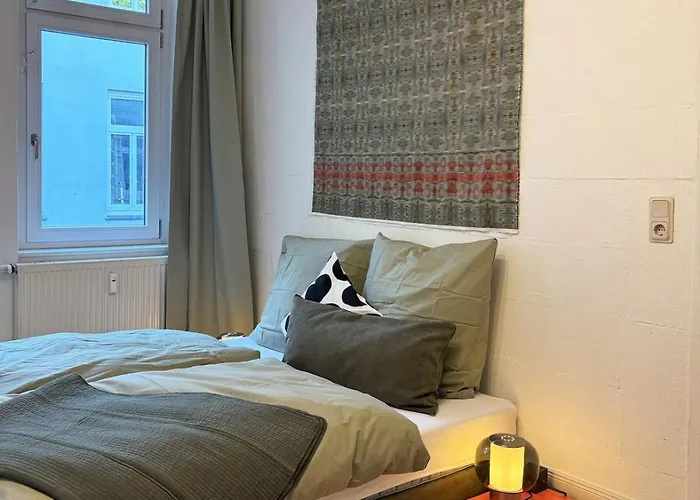 Kreativ-loft Im Ruhigen Hinterhof Auf Der Schanze * Hamburg